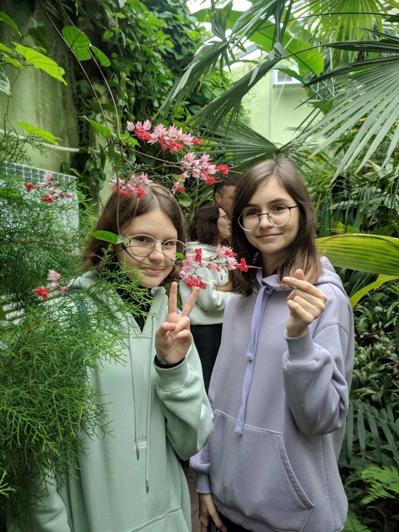Учащиеся 7 «В» класса посетили «Ботанический сад».